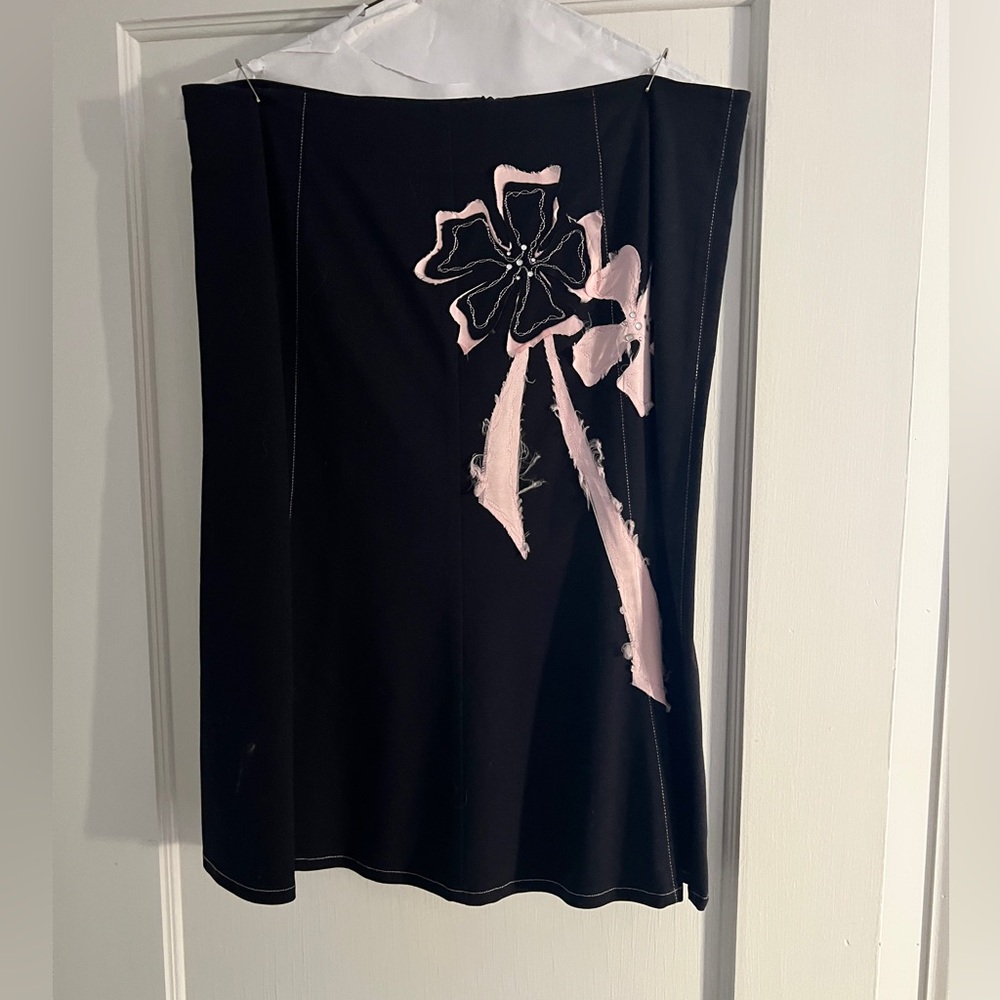 MIKO women’s unique Flair skirt flower detail pink and black size 10